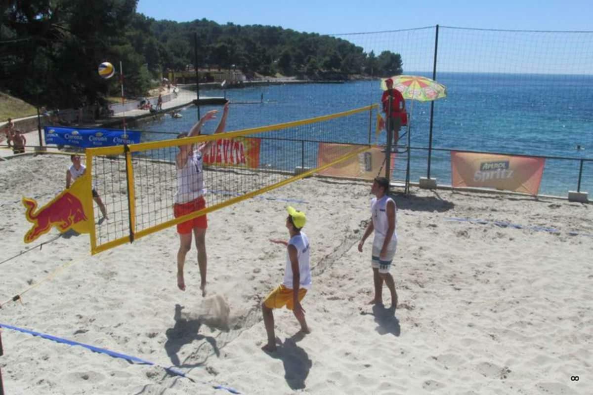 Leut Apartment, 3Min Beach, 15Min Center Pula Exterior photo