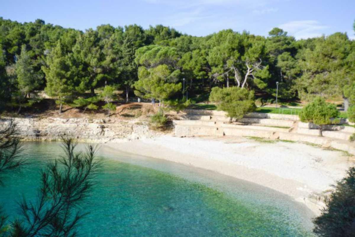 Leut Apartment, 3Min Beach, 15Min Center Pula Exterior photo