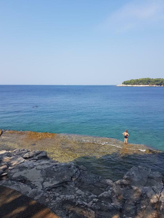 Leut Apartment, 3Min Beach, 15Min Center Pula Exterior photo