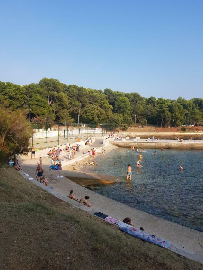 Leut Apartment, 3Min Beach, 15Min Center Pula Exterior photo